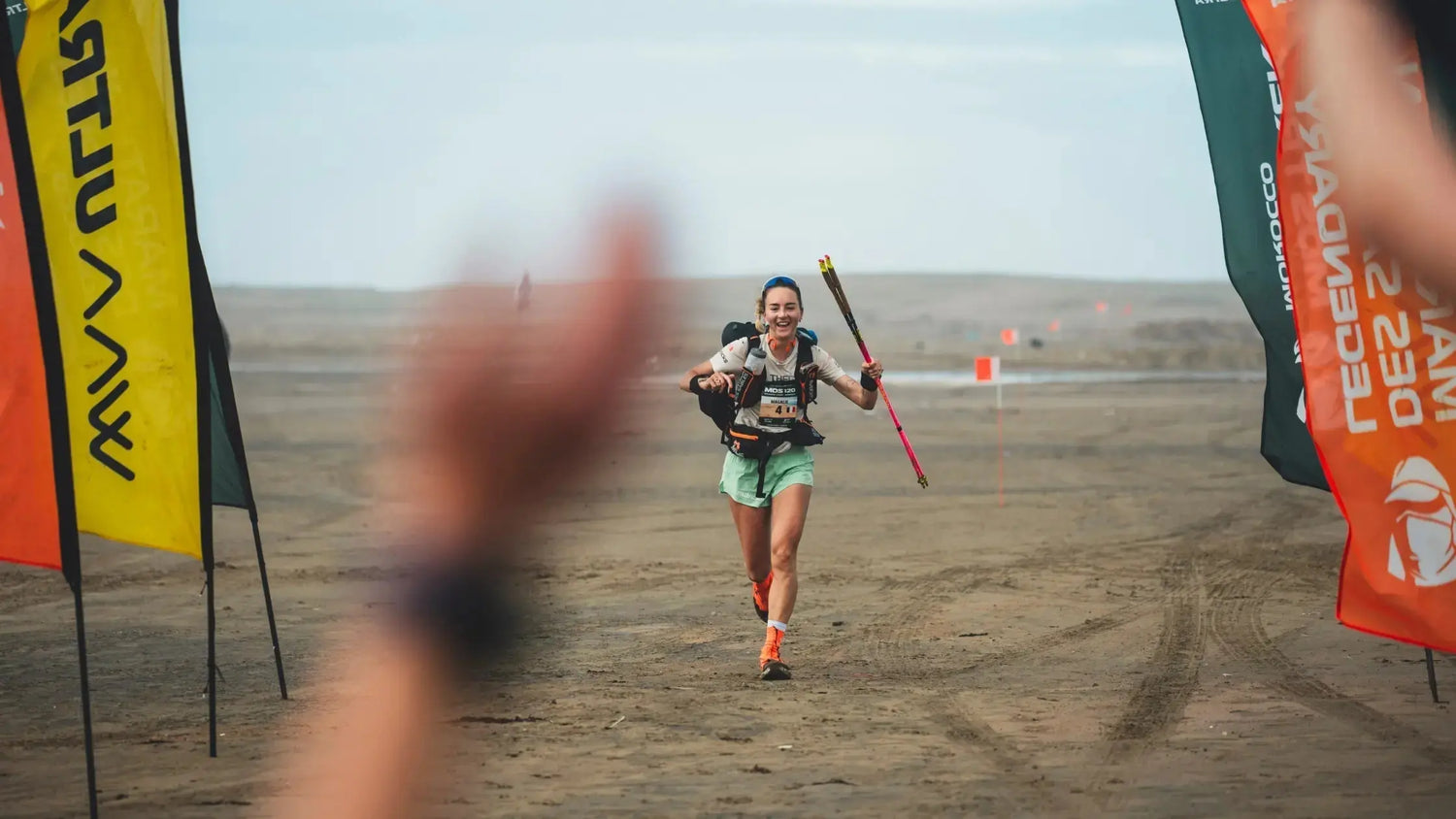 120 km dans le désert : le défi de Magalie Jegou et sa sœur Tā Energy