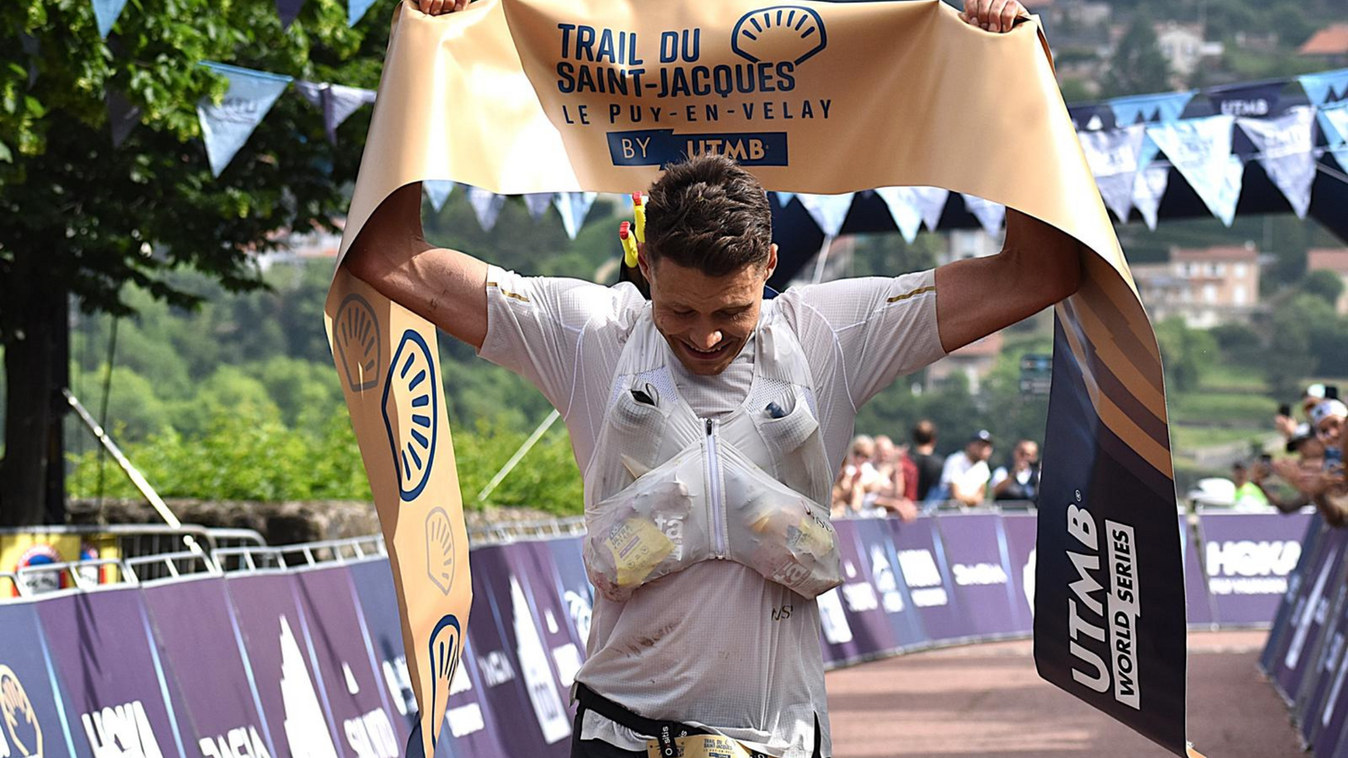 Corentin Play, vainqueur de l'Ultra de Saint-Jacques by UTMB