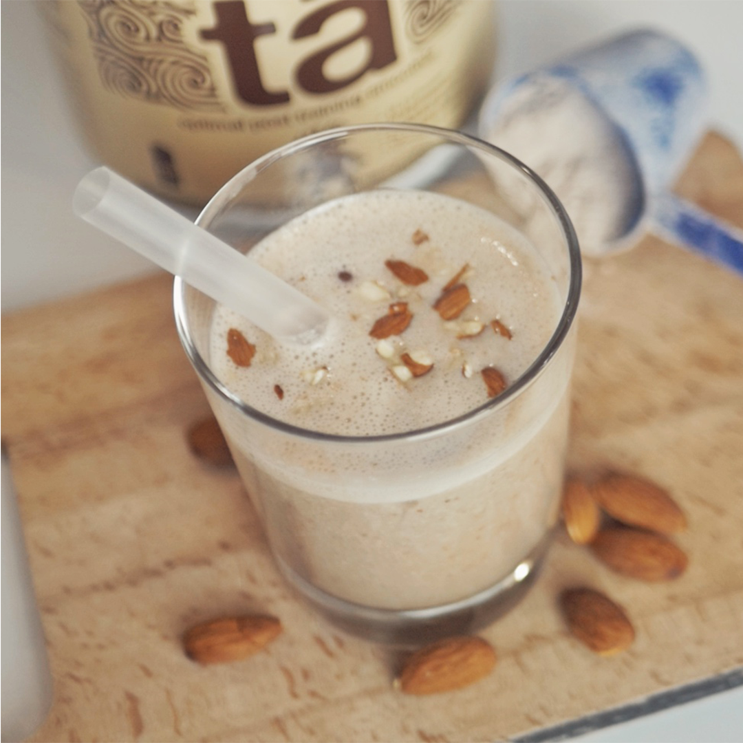 SMOOTHIE AMANDE, DATTE ET BANANE